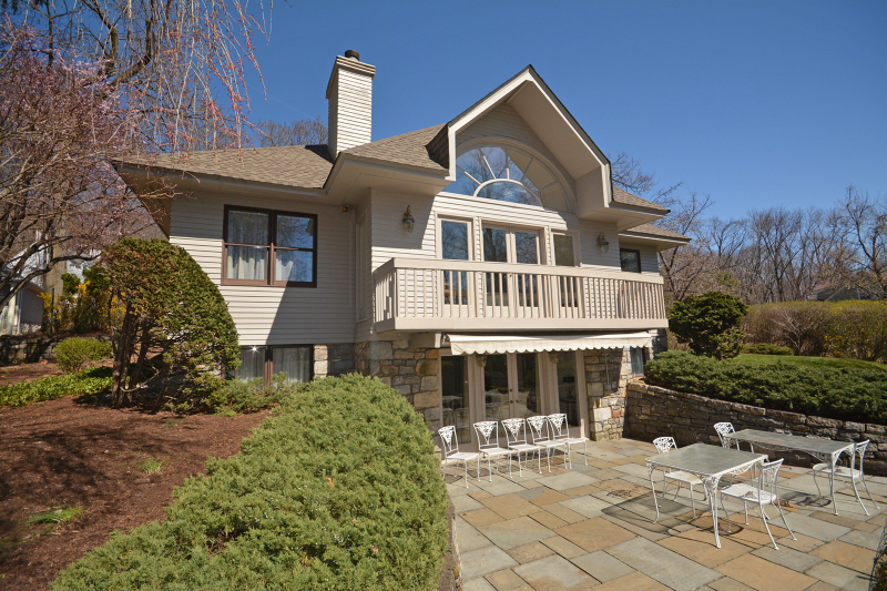 31 Evergreen Ln  Watchung Boro NJ 07069 photo