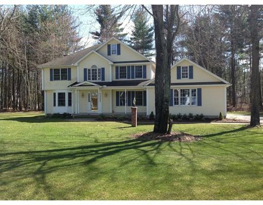 Property Photo: 35 Marla Cir MA 01085