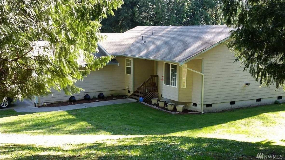 Property Photo:  4020 269th Place NE  WA 98223 