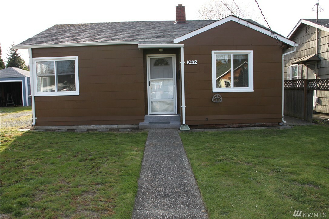 Property Photo:  1032 S Oxford  WA 98465 