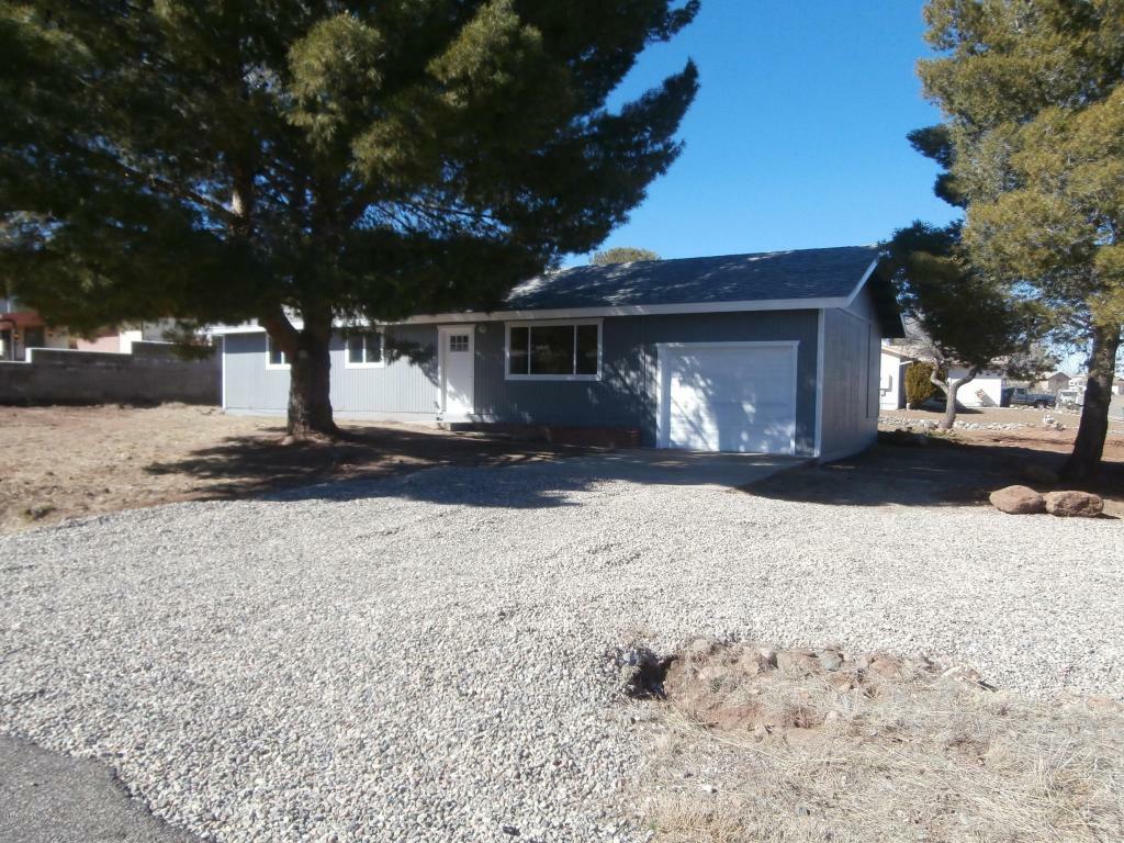 Property Photo:  502 W Fir St  AZ 86326 