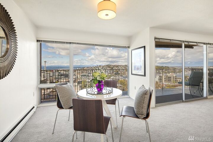 Property Photo:  525 Belmont Ave E 9F  WA 98102 