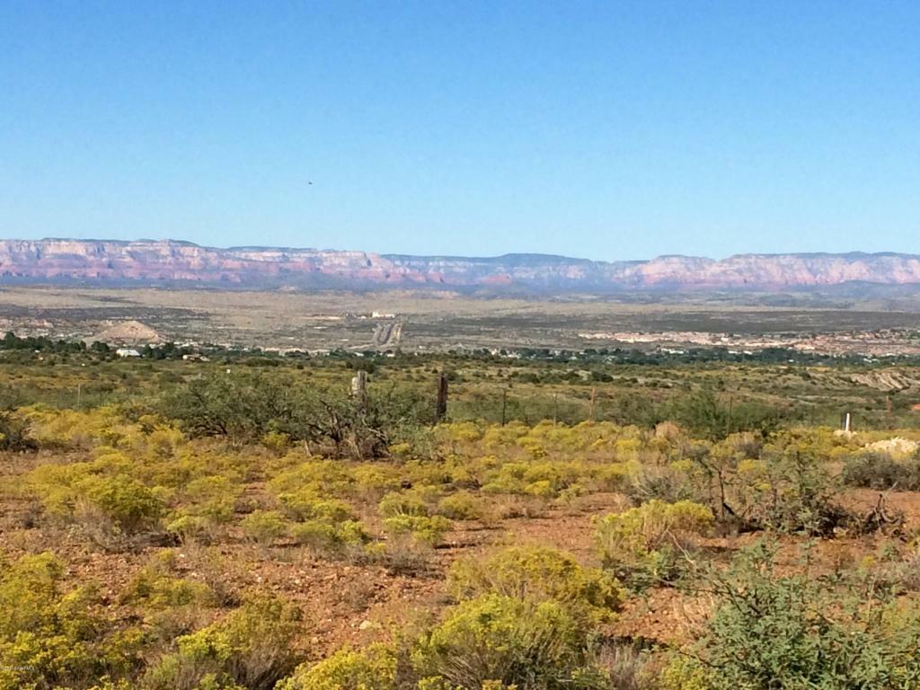 Property Photo:  2835 S Quail Canyon Rd  AZ 86326 