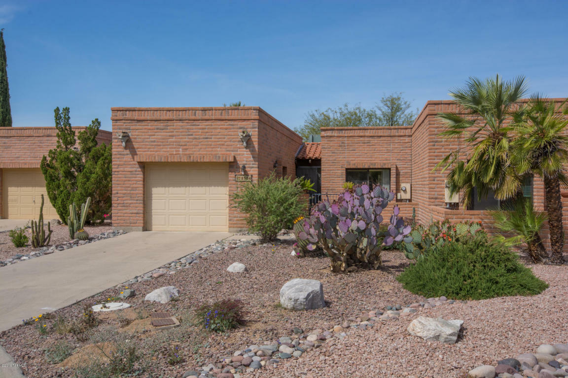 Property Photo:  1904 W Careybrook Lane  AZ 85704 