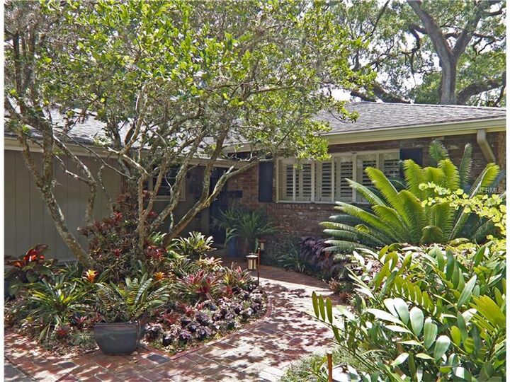 Property Photo:  1411 Hazelwood Drive  FL 32806 