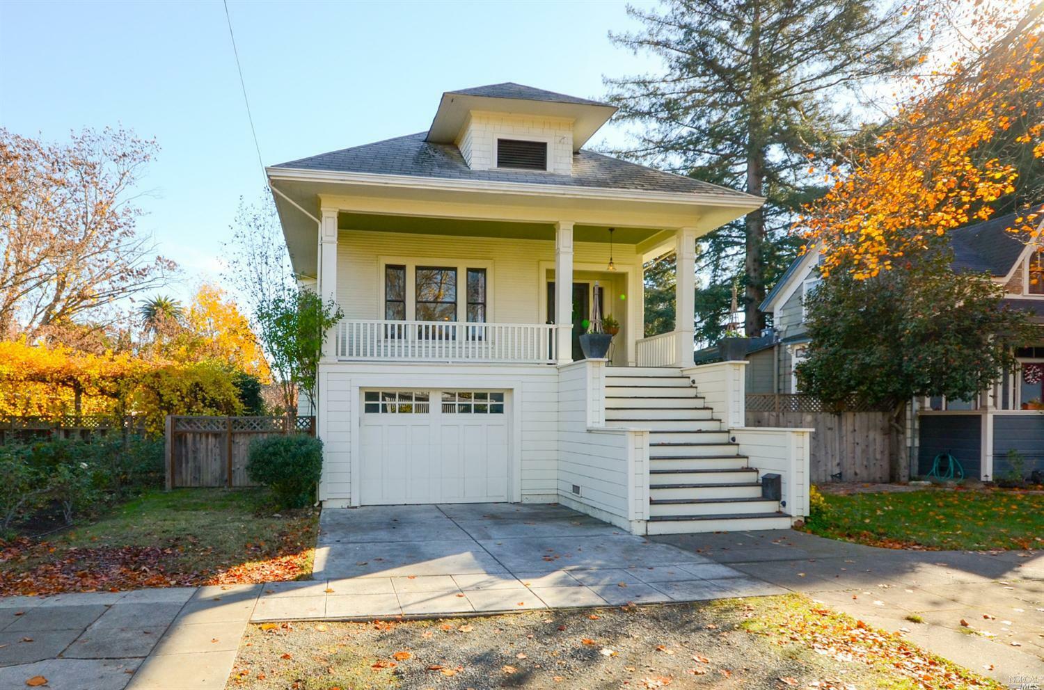 Property Photo:  466 Franklin Street  CA 94559 