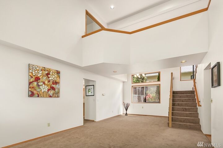 Property Photo:  24206 SE 44th St  WA 98029 