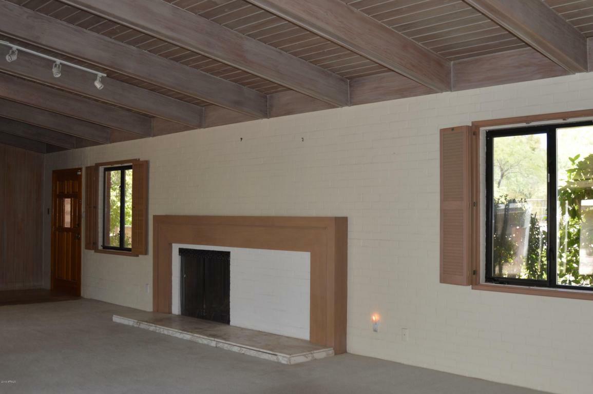 Property Photo: 6121 N 22nd Street AZ 85016
