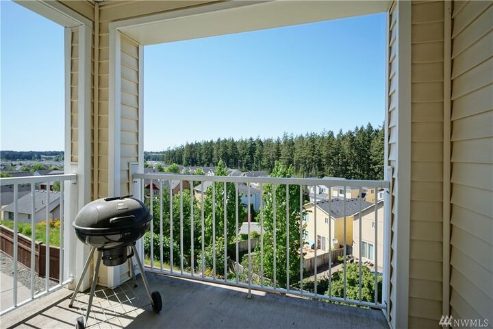 Property Photo:  10113 186th St E 252  WA 98375 