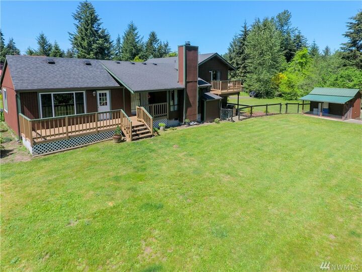 Property Photo:  6310 188th Ave E  WA 98391 