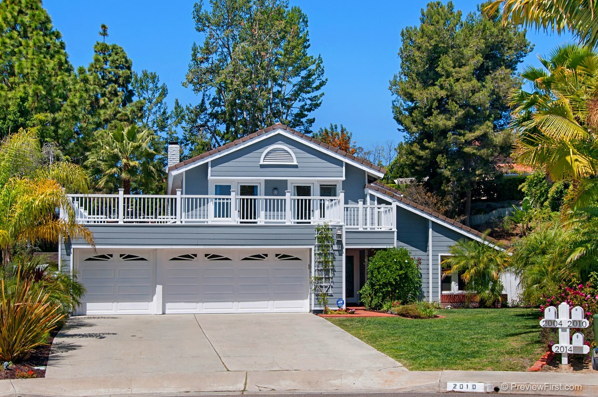 Property Photo:  2010 Woodmoss  CA 92024 