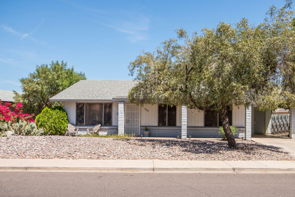 Property Photo:  937 S Revere --  AZ 85210 