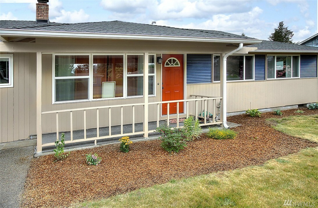 Property Photo:  8537 Haviland Ave SW  WA 98498 