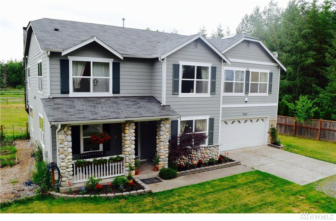Property Photo: 32624 40th Ave S WA 98580