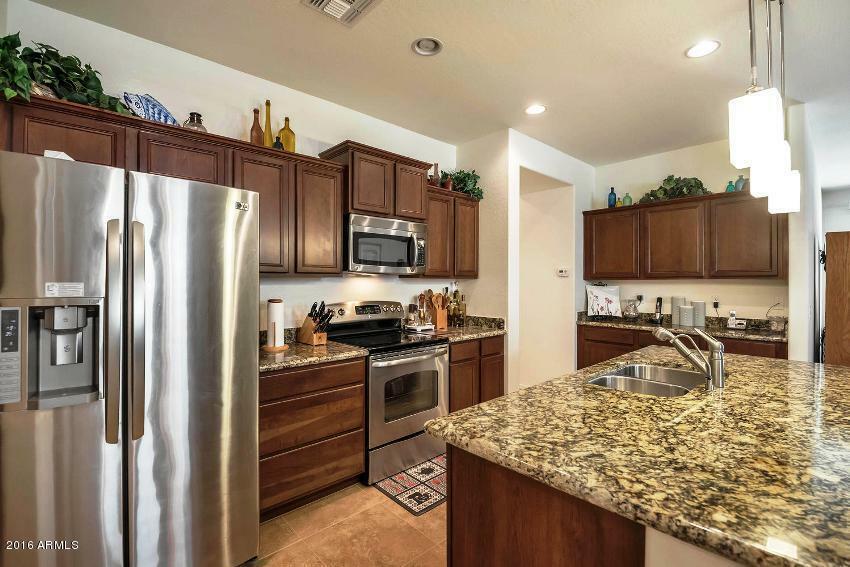 Property Photo:  2161 E Everglade Lane  AZ 85298 