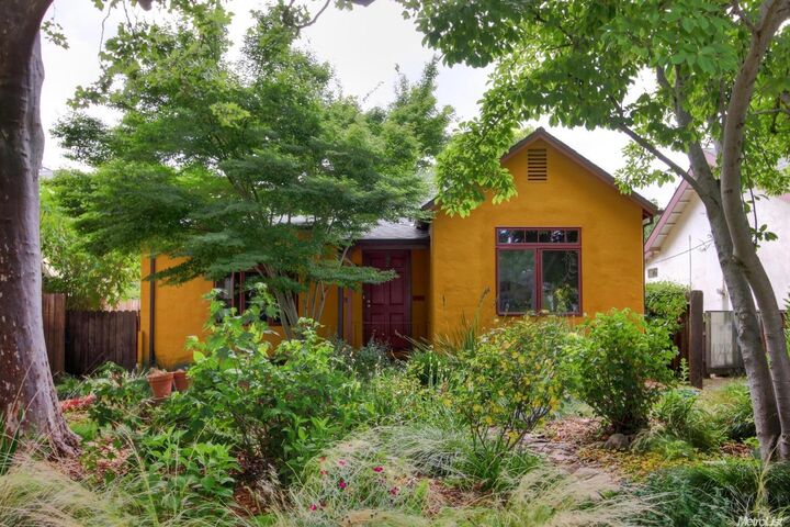 1387 56th Street  Sacramento CA 95819 photo