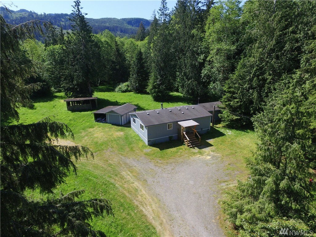 Property Photo:  29584 S Skagit Hwy  WA 98284 