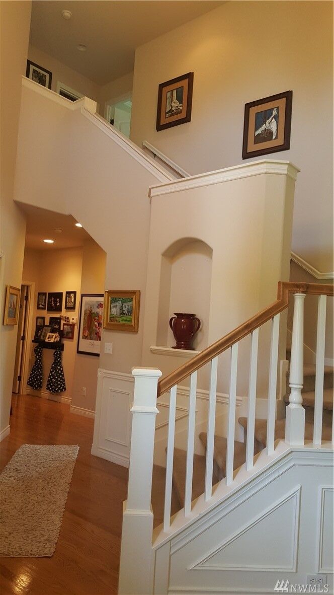 Property Photo: 9806 Trombley Rd WA 98290