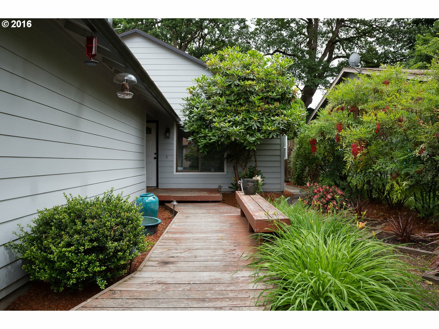 Property Photo: 10946 SW 65th Ave OR 97219