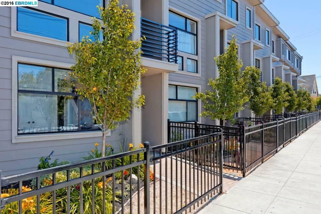 Property Photo: 892 20th Street CA 94607