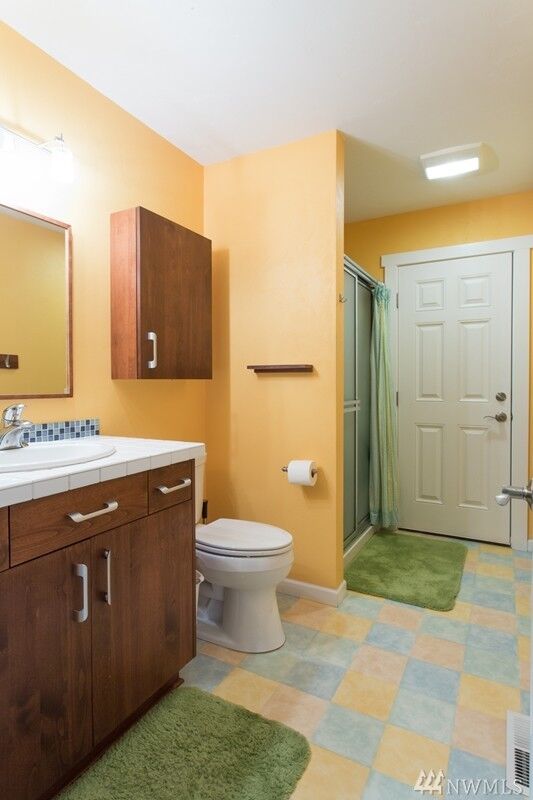 Property Photo:  260 E Willow Blue Lane  WA 98584 