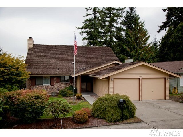 Property Photo:  24827 13th Ave S  WA 98198 