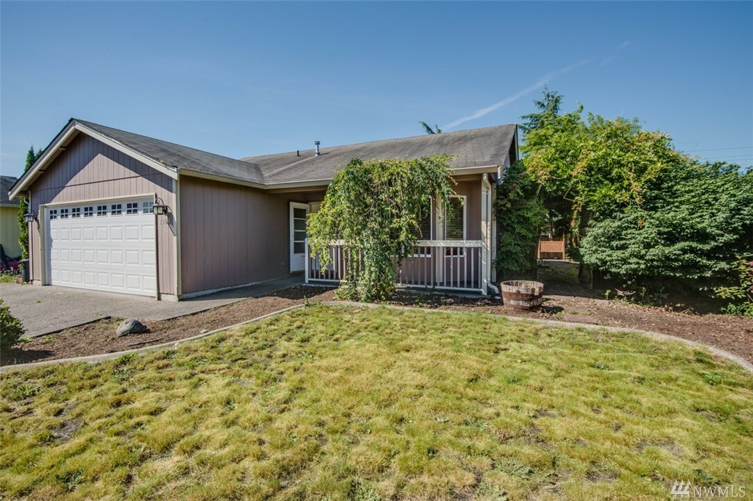 Property Photo:  1309 Nunnally Ave NW  WA 98360 