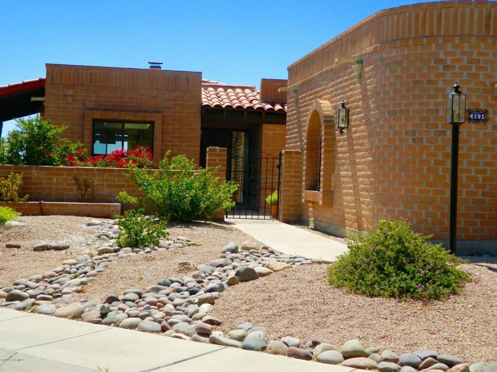 Property Photo:  4191 N Camino Ferreo  AZ 85750 