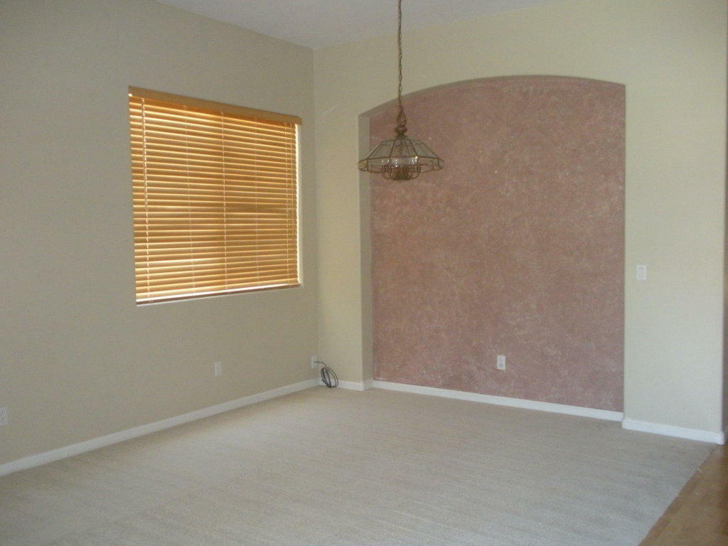 Property Photo:  1670 S Granite Street  AZ 85295 