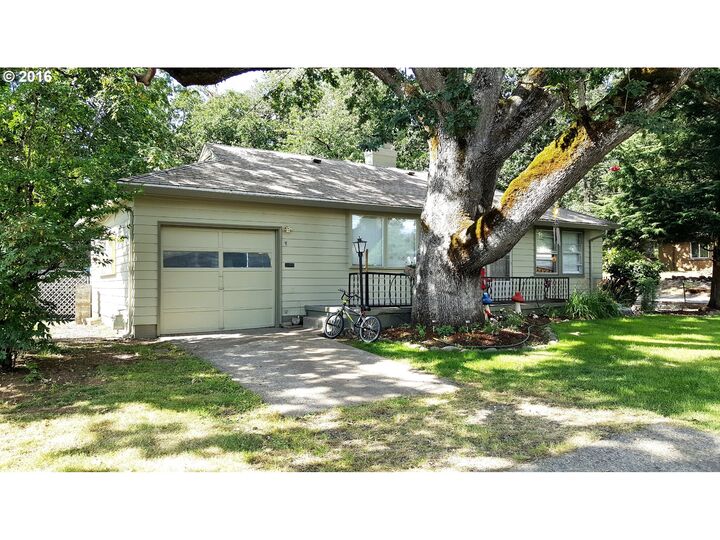 680 E Dartmouth St  Gladstone OR 97027 photo