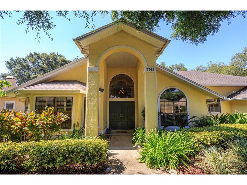 Property Photo: 7762 Apple Tree Circle FL 32819