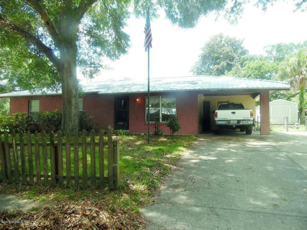 Property Photo:  2601 Oak Street  FL 32177 