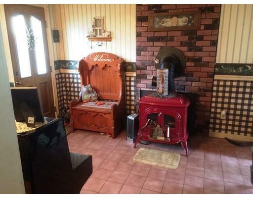 Property Photo: 77 Bostwick Ln MA 01020