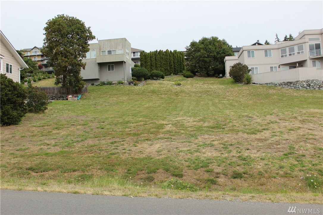 Property Photo: 0 Burke Dr WA 98282