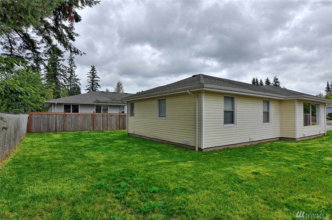 Property Photo:  5945 Grove St  WA 98270 