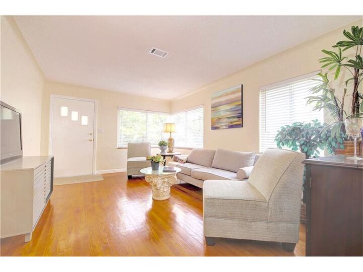 Property Photo:  2834 4th Avenue N  FL 33713 