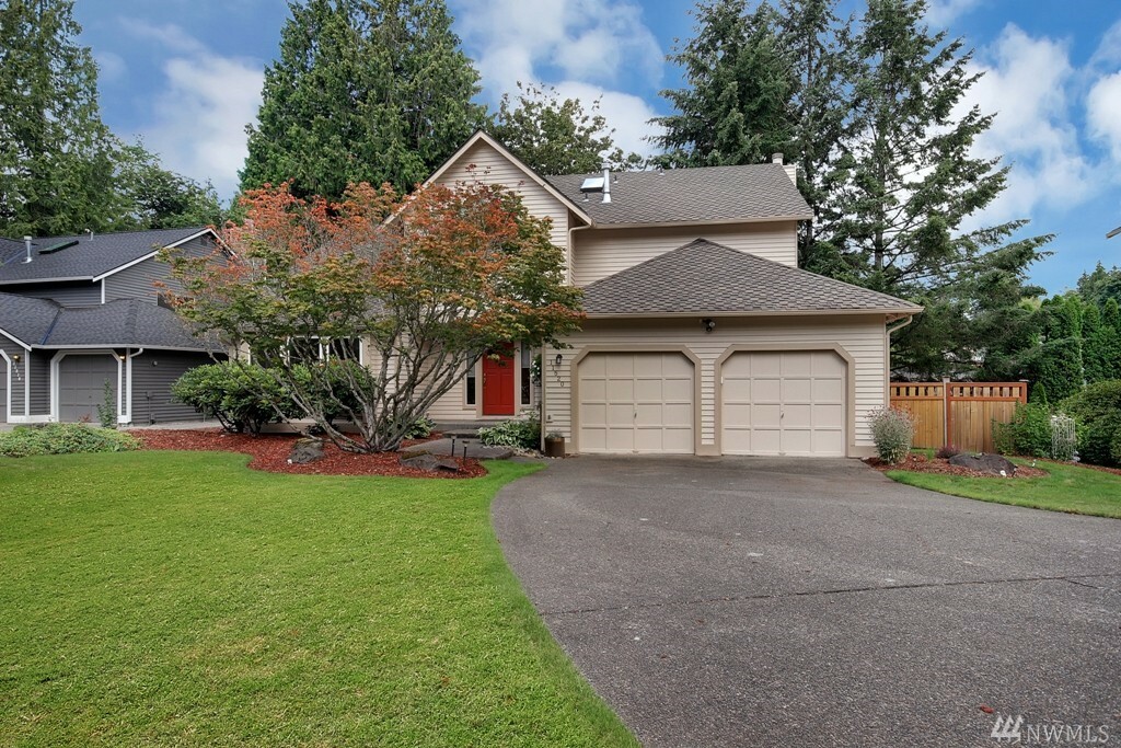 Property Photo:  11520 SE 323rd Place  WA 98902 