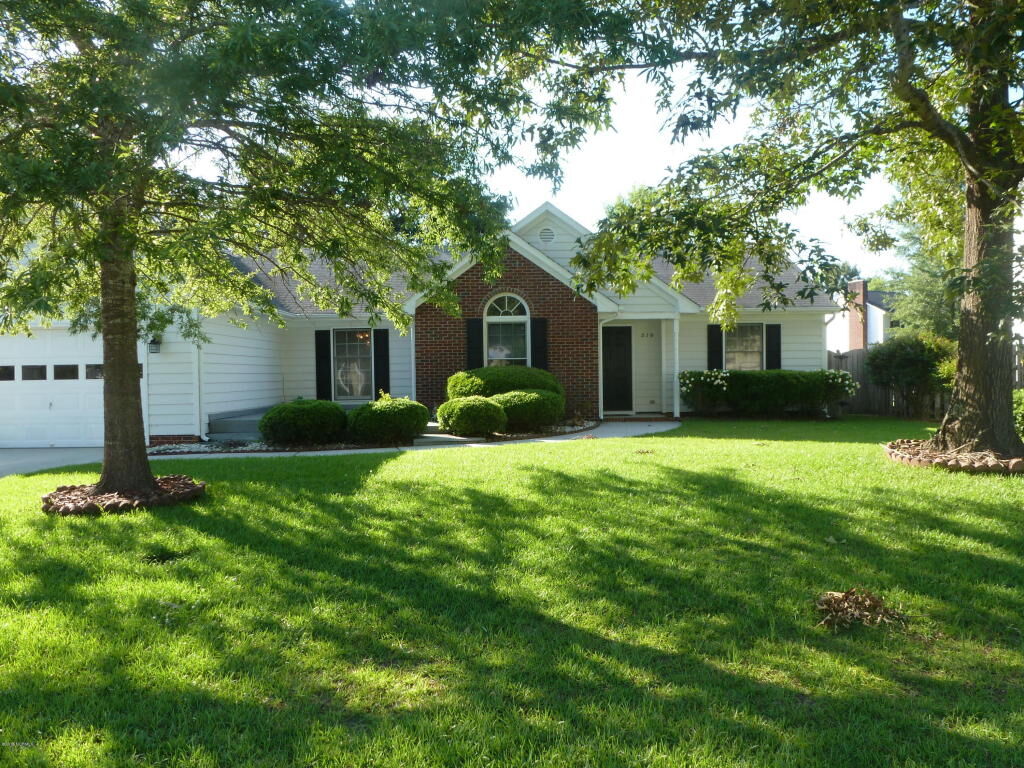 Property Photo:  510 Raintree Road  NC 28540 