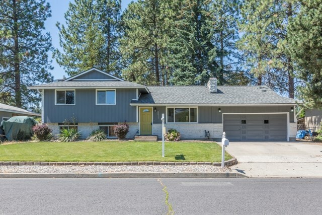 Property Photo: 6617 N Victor St WA 99208-3826