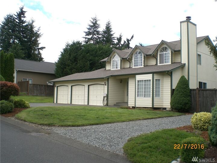 20305 123rd St Ct E  Bonney Lake WA 98391 photo