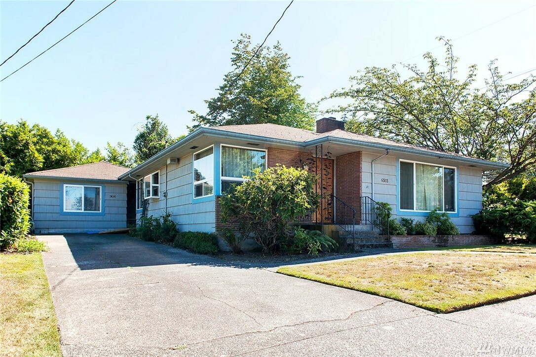 Property Photo:  6303 S Prentice St  WA 98178 