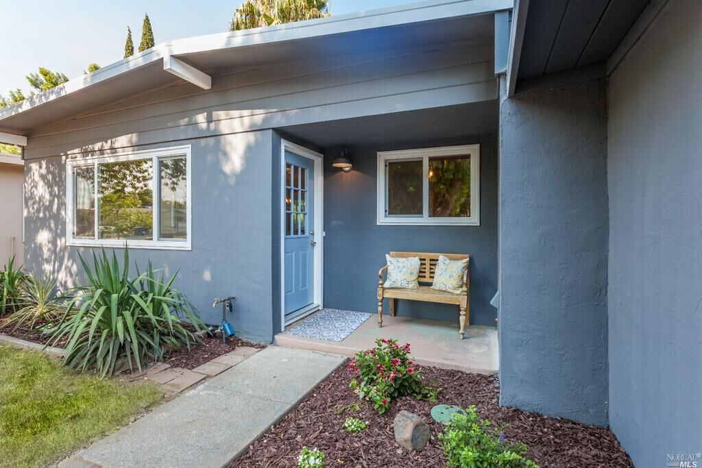 Property Photo:  248 Cedar Street  CA 95688