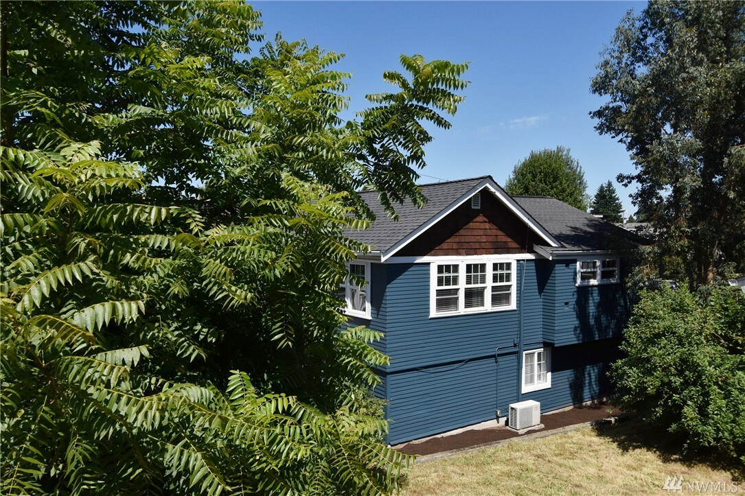 Property Photo:  8370 31st Ave NW  WA 98117 