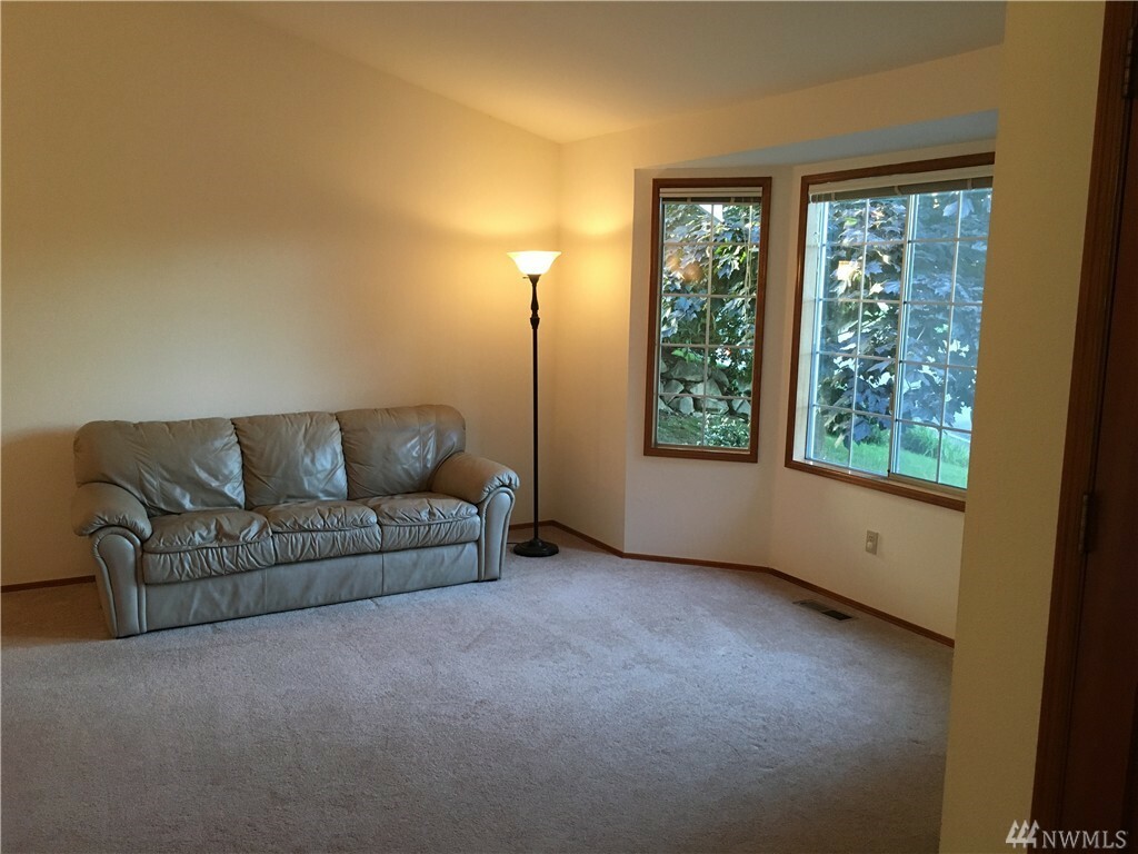 Property Photo:  12412 SE 252nd Place  WA 98030 