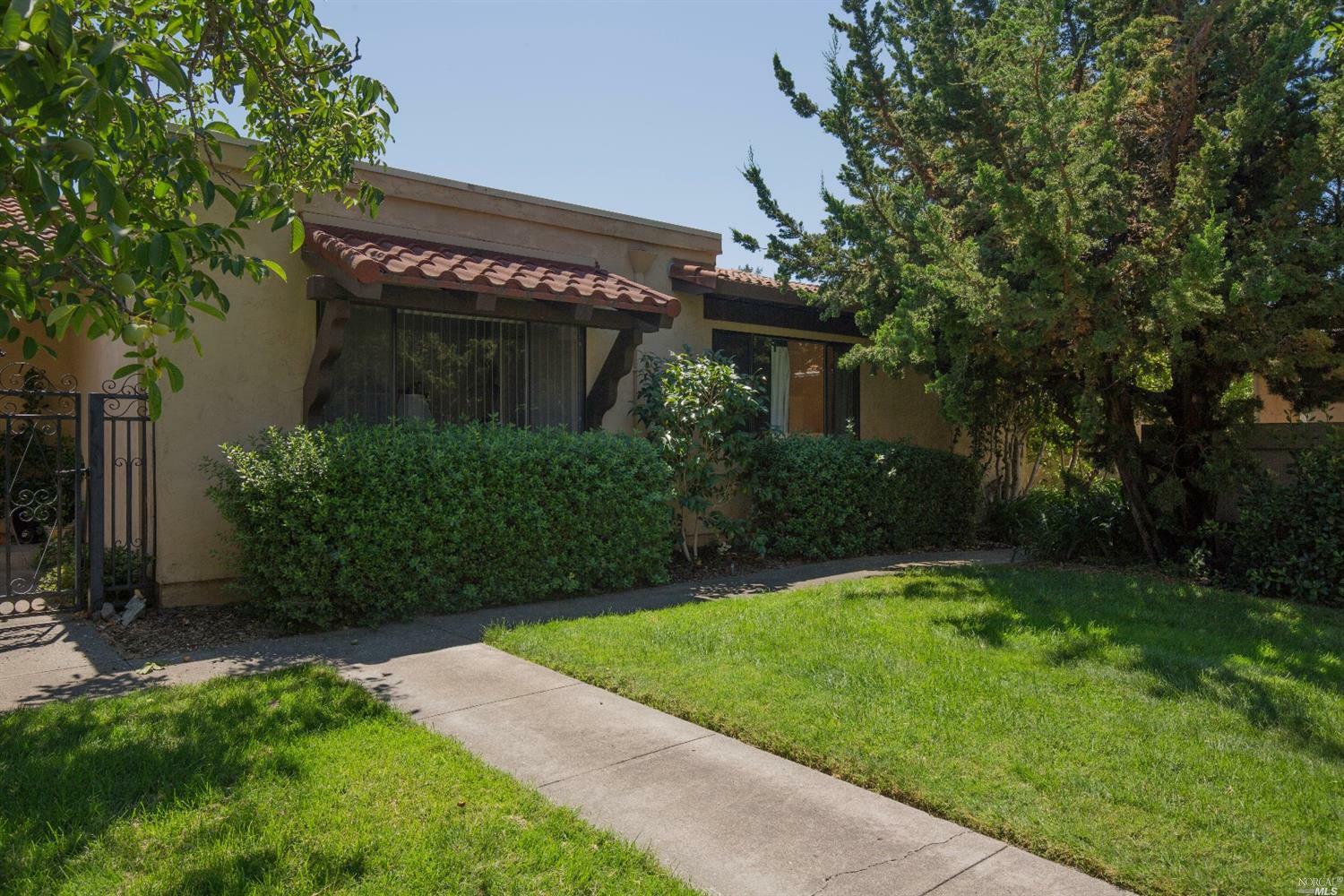 Property Photo:  145 La Mancha Way  CA 95476 