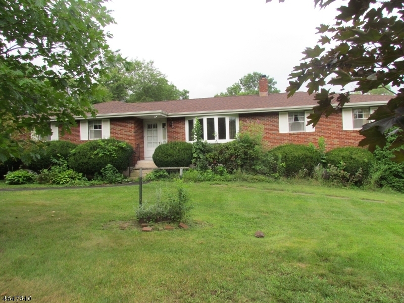 Property Photo:  154 Cider Mill Rd  NJ 08822 