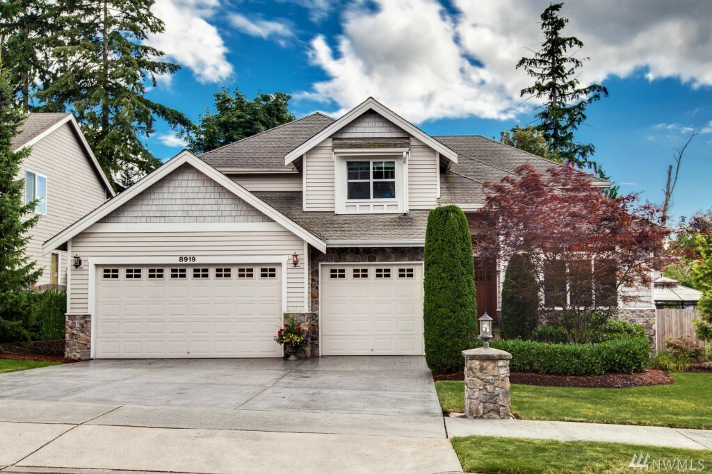 Property Photo:  8919 NE 152nd Place  WA 98011 