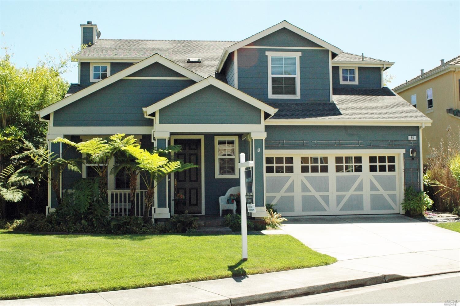 Property Photo: 85 Hollyleaf Way CA 94949