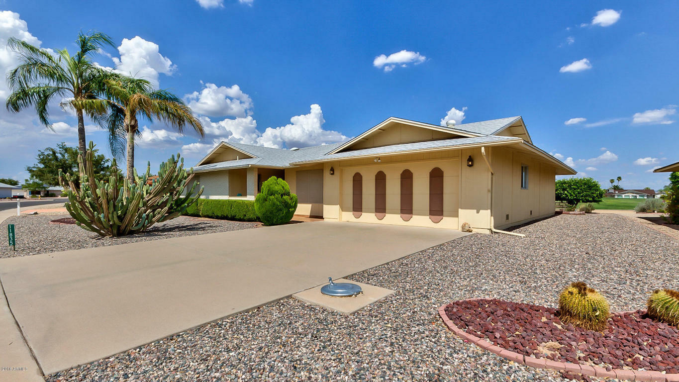 Property Photo: 11835 N Sun Valley Drive AZ 85351