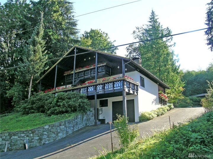 Property Photo:  445 W Lake Samish Dr  WA 98229 